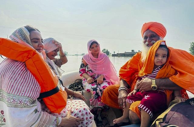 फसल उजड़ी, घर हुए तबाह, सपने टूटे... फिर भी  पंजाबियों में 'चढ़ती कला' की भावना जिंदा हैं