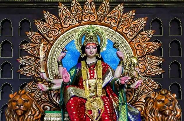इस दुर्गा मंदिर में सिर्फ बेटियों के लिए होती है पूजा, दूर-दूर से पुत्री की कामना के लिए आते हैं श्रद्धालु