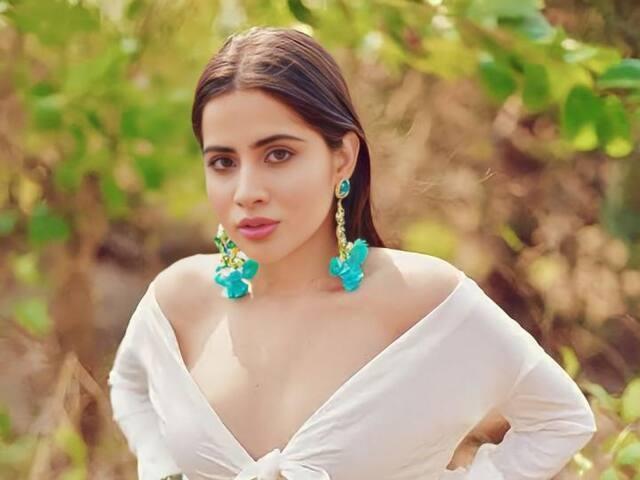 उर्फी जावेद के साथ हुई साइबर छेड़छाड़: एक्ट्रेस को मिली धमकी, लेंगी कानूनी एक्शन