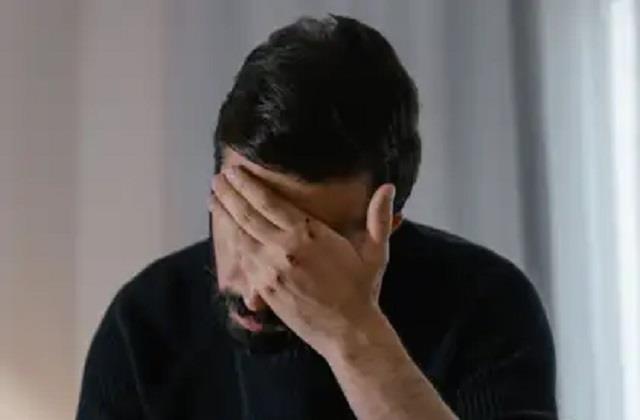 बेटे को एग्जाम में मिले एक नंबर, रिजल्ट देखते ही पिता की हो गई मौत