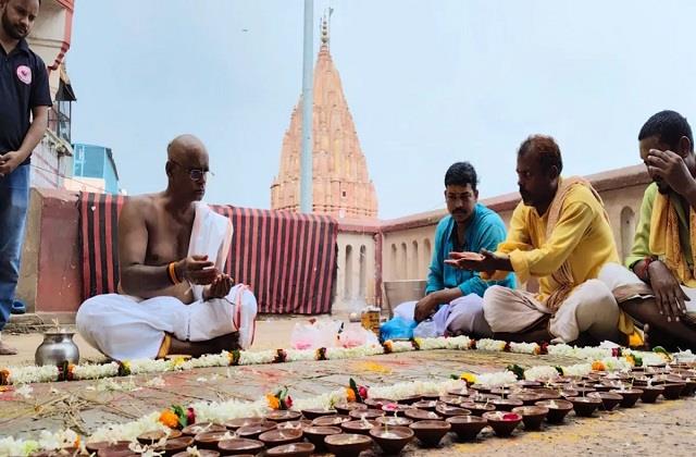 अनोखा पिंडदान, मां की कोख में मारी गईं 13 हजार बच्चियों का हुआ श्राद्ध