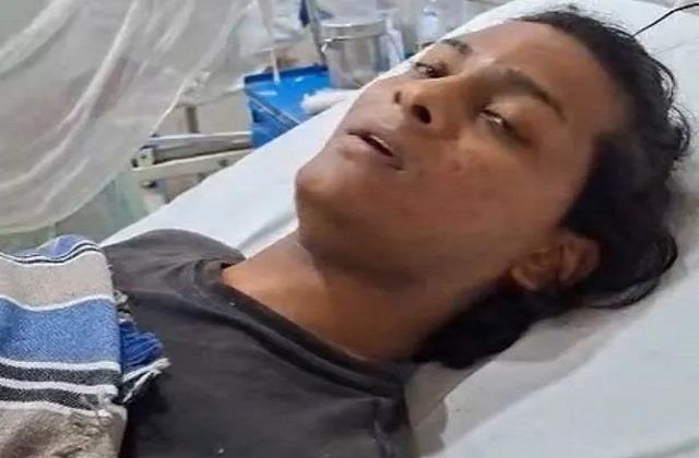 लड़कियों जैसी लाइफ जीने के लिए UPSC स्टूडेंट ने काटा अपना प्राइवेट पार्ट, अब हो रहा  पछतावा