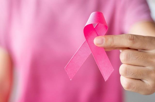 Breast Cancer के ये सबसे बड़े संकेत, इसमें लापरवाही बरती तो जान खतरे में !