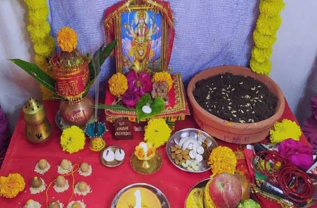 नहीं कर पा रहे दुर्गा सप्तसती का पाठ तो कर लो 6 मंत्रों का जाप,  हर मनोकामना हो जाएगी पूरी