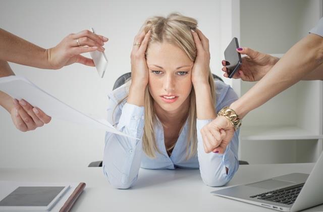 Mental Health को लेकर लोगों में है हिचकिचाहट, आधे से ज्यादा मरीज शर्म के मारे नहीं जाते डॉक्टर के पास