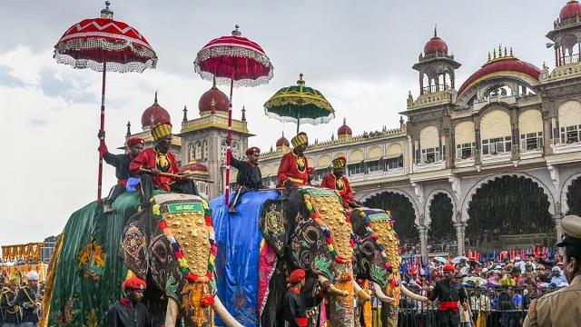 South India Navratri: मैसूर दशहरा से ‘कोलु’ उत्सव तक, दक्षिण भारत में ऐसे मनाई जाती है नवरात्रि