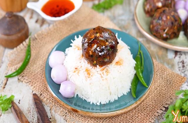 गरमा-गरम चावल के साथ ट्राई करें Smoky Onion Tomato Bhorta