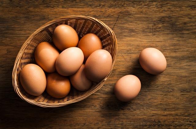 सर्दियों में ब्राउन Eggs खाने के फायदे, जानें किन लोगों को नहीं खाना चाहिए