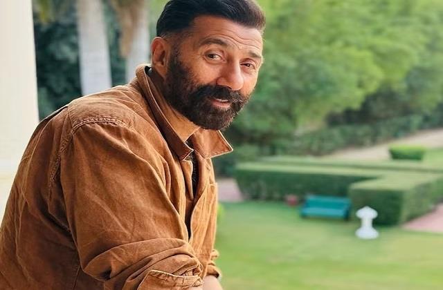 बॉर्डर 2’ की सक्सेस पर खुश हुए सनी देओल, खास अंदाज में मनाया फिल्म की सफलता का जश्न