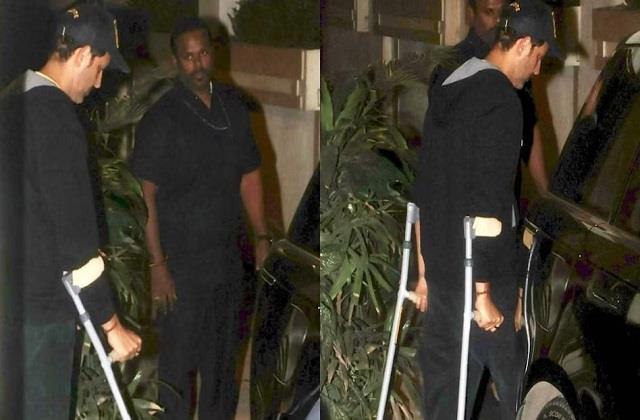 इस एक्टर को क्या हो गया? जो वॉकिंग स्टिक के सहारे चलते दिखे