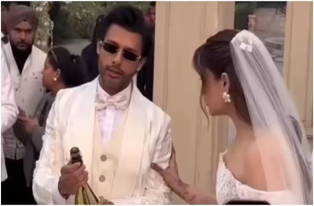 कृति सेनन की बहन बनीं दुल्हन, White गाउन में स्टेबिन बेन संग उदयपुर में रचाई शादी
