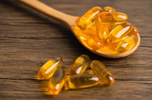 हड्डियों  के अलावा आपके बाल और मूड का भी ख्याल रखता है  Vitamin D3 सप्लीमेंट्स