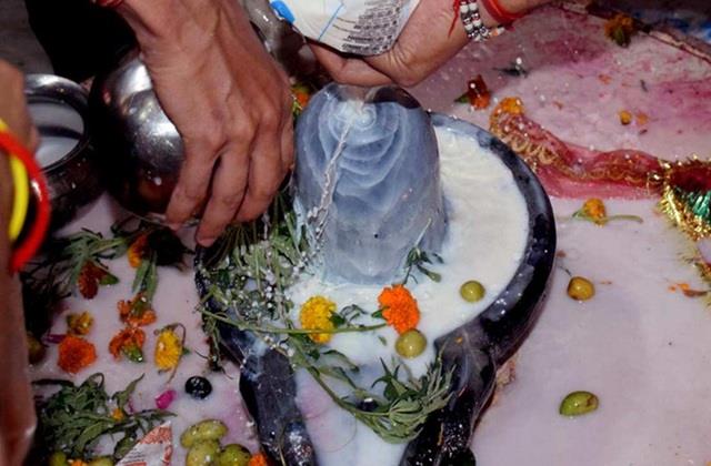 जल्द शादी के लिए महाशिवरात्रि की रात करें ये छोटा सा उपाय, हर अड़चन हो जाएगी दूर