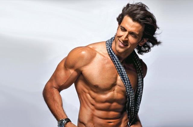 इस Actor की प्लेट में छिपा है उनके 6 Pack Abs का राज, देखें डाइट वाली थाली