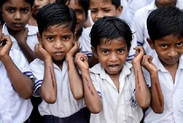 35 स्कूली बच्चों ने ब्लेड से खुद को किया घायल, प्रशासन ने शुरू की जांच