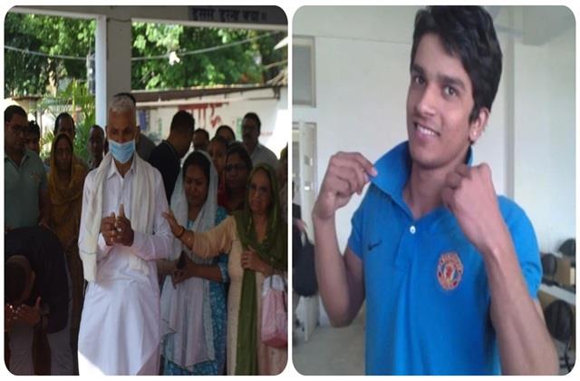 Harish Rana को मिली 13 साल के दर्द से विदाई, आज परिवार ने नम आंखों से किया बेटे का अंतिम संस्कार