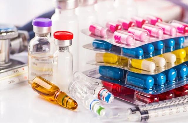 संभल कर खाएं दवाइयां ! Paracetamol और multivitamins समेत 90  Medicines को लेकर मिली बड़ी गड़बड़ी