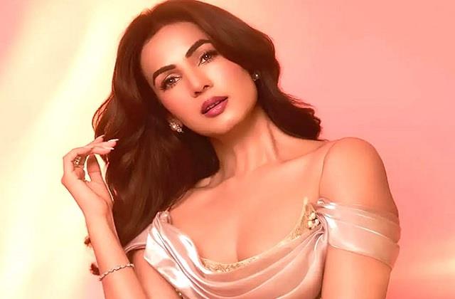 US-Israel-Iran War के बीच दुबई में फंसी Actress, PM मोदी से मांगी मदद