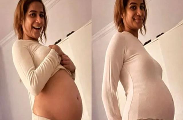 क्या अप्रैल फूल बना रही हैं पूनम पांडे?  बेबी बंप की तस्वीरें शेयर कर एक्ट्रेस ने दिया झटका