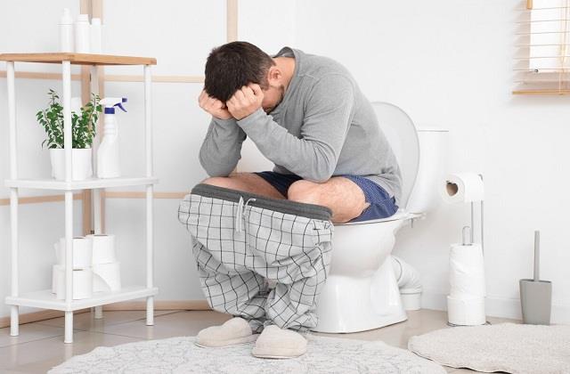खाना खाते ही जाना पड़ता है टॉयलेट? जानें शरीर में क्या हो सकती है दिक्कत