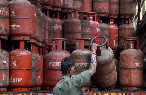 सप्लाई ठीक या सिस्टम खराब, बुकिंग के 15 दिन बाद भी नहीं मिल रही LPG गैस