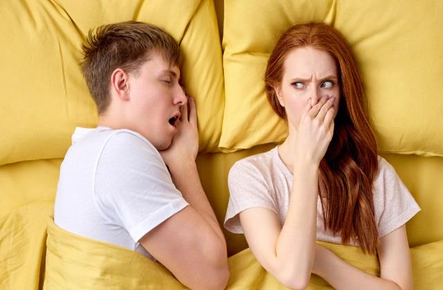 सुबह मुंह सूखने या बदबू आने के ये हैं कारण, समय पर ठीक कर लो इस परेशानी को