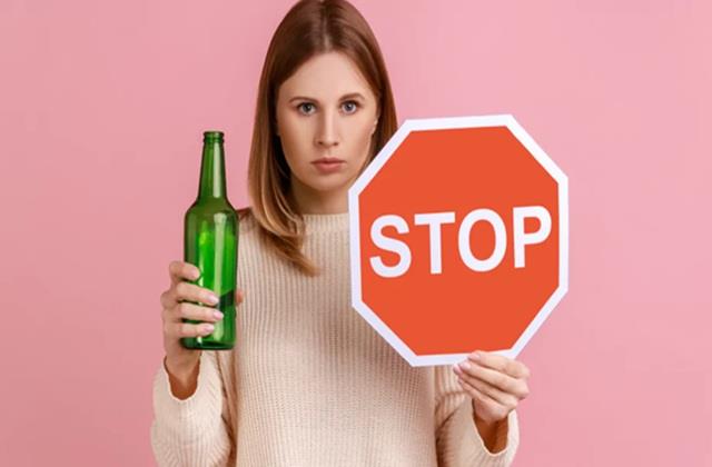 क्या आप जानते हैं हमेशा के लिए शराब छोड़ने के बाद शरीर और दिमाग में होता है क्या असर ?