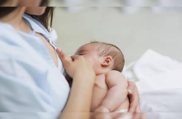 Breastfeeding मां को नहीं खाने चाहिए ये Foods, शिशु को होती है ये समस्याएं