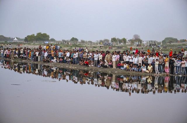 नाव हादसा:  लुधियाना से 132 श्रद्धालु दर्शन के लिए गए थे मथुरा, हादसे ने तबाह कर दिया सब कुछ