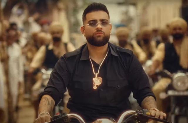 क्या सच में Bisexual हैं पंजाबी सिंगर करण औजला?  जानिए इस वायरल चैट की सच्चाई