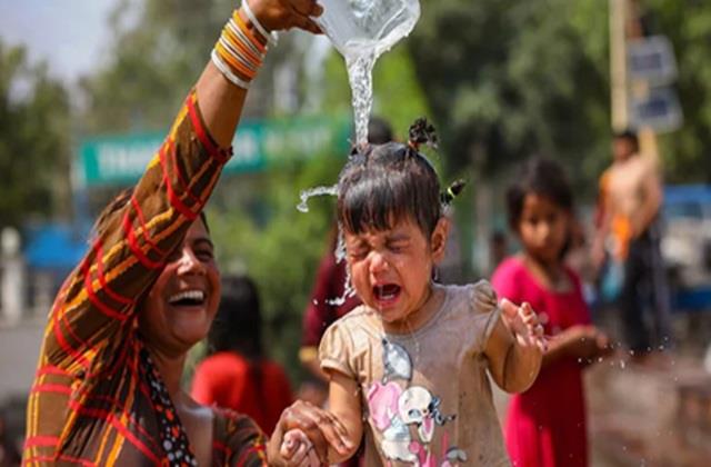 डॉक्टरों की चेतावनी- गर्मी में बच्चों के बदलते मूड पर गौर करें पेरेंट्स, ये है Heatwave का संकेत
