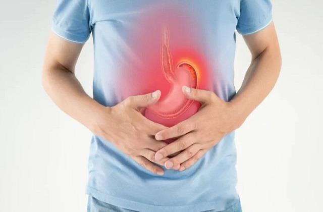 पेट फूलना और गैस की समस्या? हींग-सोडा से पाएं मिनटों में राहत