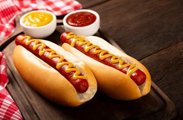 सावधान! Hot Dog खाने से घट सकती है उम्र, इस Study ने फास्ट फूड के शौकीनों की बढ़ाई चिंता