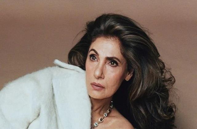 Dimple Kapadia के Healthy और Bouncy बालों का राज, बचपन से लगा रही सिर्फ 3 चीजें