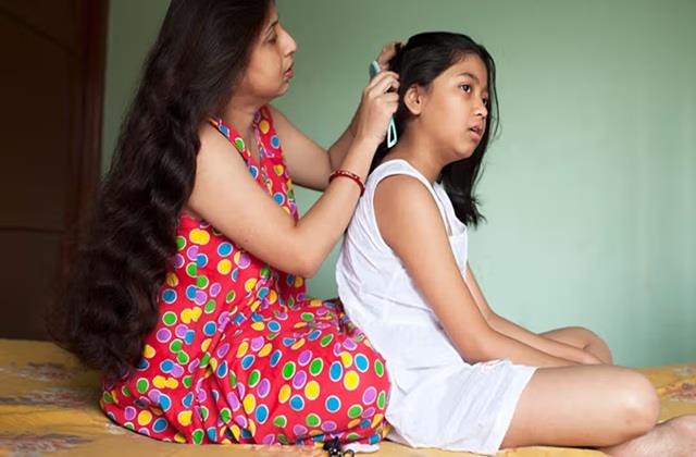 लड़कियों में दिखने लगे ये बदलाव, तो समझो जल्दी जवान हो रही है आपकी बेटी