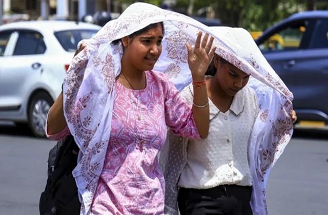 सोच समझ कर निकलें बाहर! अभी 45 डिग्री तक जाएगा पारा,  लू का अलर्ट जारी