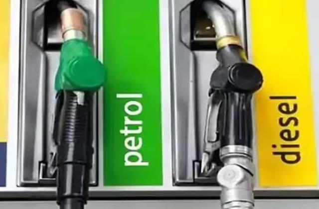 क्या सच में 25-28 रुपये महंगा हाे जाएगा पेट्रोल-डीजल? सरकार ने दे दी पूरी डिटेल
