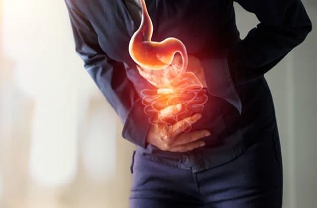 खट्‌टी डकार और सीने में जलन है खतरे की निशानी, Acidity को बिल्कुल न समझो नॉर्मल