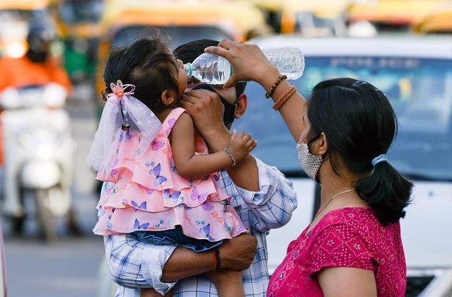 Heat Stroke से बचेंः बच्चे को जरूर दें ये 5 Healthy Drinks, लू नहीं लगेगी