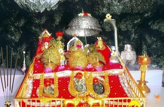 तीन पिंडियां, मां का बुलावा,'चरण गंगा... हर कोई नहीं जानता मां वैष्णो देवी धाम के ये रहस्य