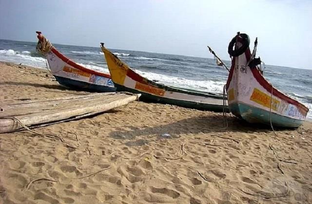देश का सबसे खूबसूरत बीच, लेकिन पानी में उतरना क्यों है मना?
