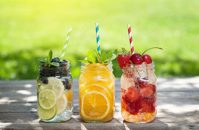स्वाद भी सेहत भी: इन Drinks  के साथ बच्चों की गर्मियों की छुट्टियां बनाएं मजेदार