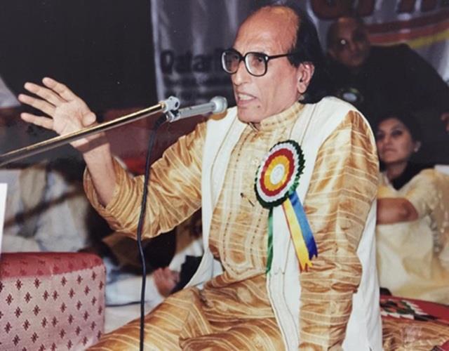 'मुसाफिर हैं हम किसी मोड़ पर फिर मुलाक़ात होगी...' देश ने खो दिया मशहूर शायर को, इस बीमारी ने ले ली जान
