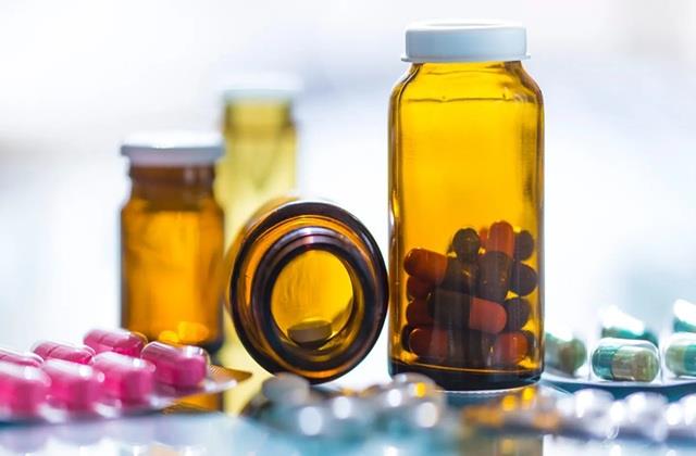 एक बार शुरू होने के बाद क्या जिंदगी भर खानी पड़ेगी Thyroid की दवा? आज समझिए पूरी बात