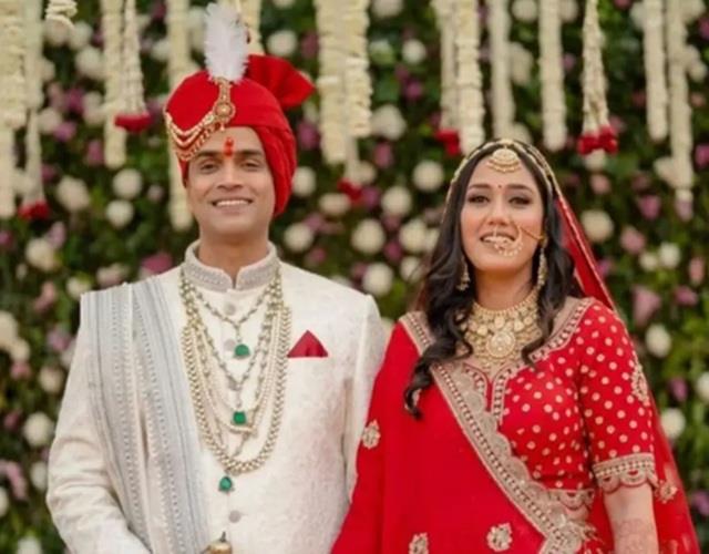 चेहरा छिपाकर कोर्ट में सरेंडर करने पहुंचा ट्विशा शर्मा का पति,  10 दिन से था फरार