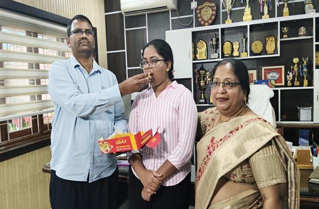 रांची की बेटी का कमाल! CBSE 12वीं में 4 सब्जेक्ट में 100 में से 100 लाकर बनी देश की टॉपर