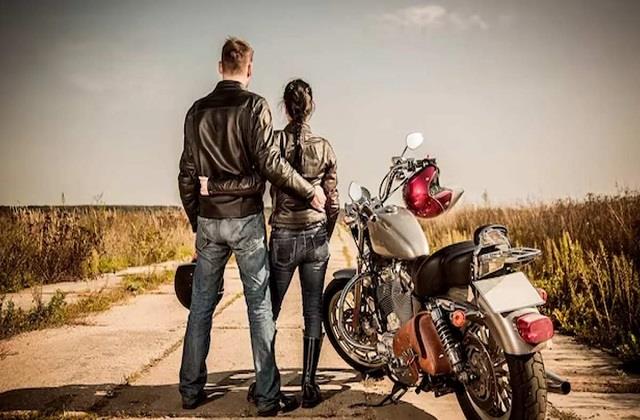 Girlfriend के साथ ट्रिप का बना रहे हैं प्लान तो इन जरूरी बातों का रखें ध्यान