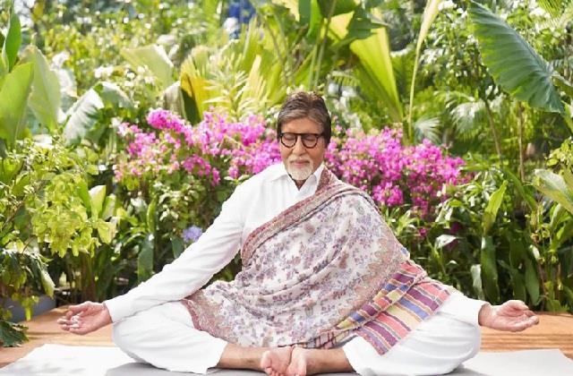 83 साल के अमिताभ आराम को मानते हैं ‘समय की बर्बादी’, एक्सपर्ट ने बताया उम्र भर काम करने के फायदे