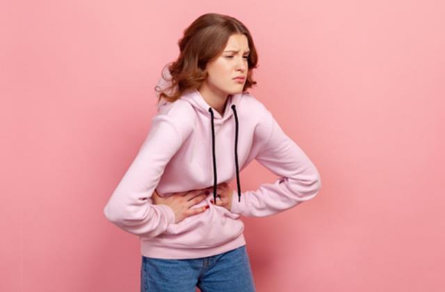 क्या सच में जवानी में ही बंद हो रहे पीरियड्स ? जानिए किस कारण Teenagers को हो रहा Menopause