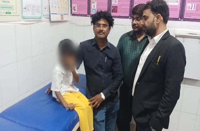 Play School में बच्चे ने पैंट में किया पेशाब, तो टीचर ने मासूम के प्राइवेट पार्ट पर लगा दिया गर्म चाकू